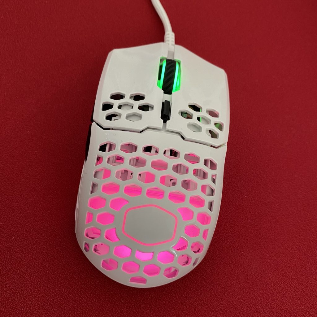Cooler Master MM711 Mouse Gaming 60g Leggero | Guscio A Nido D'Ape Bianco Lucido | Sensore 16000 DPI | Cavo Ultraweave